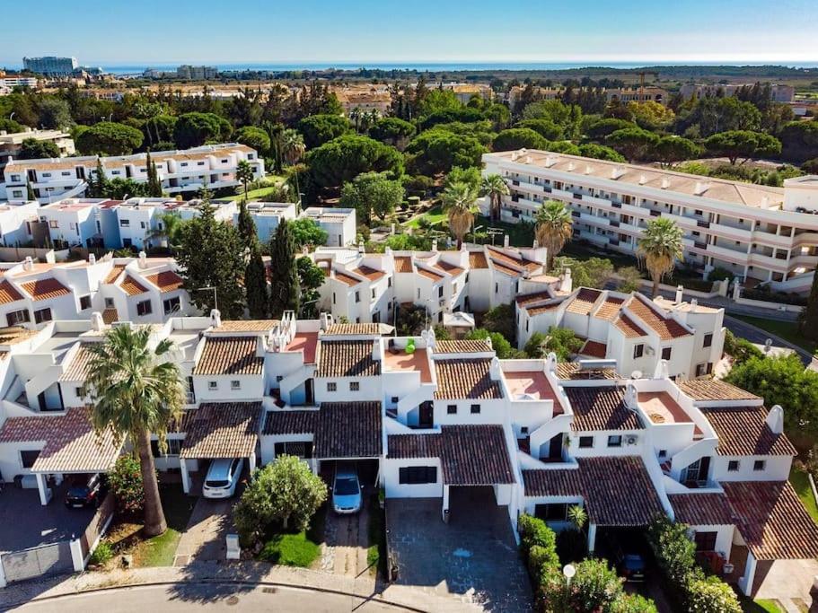 Vilamoura Family House Exterior photo